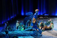 Lisa-Marie Ritter und Chor der Distelwollspinner Lilian Szokody