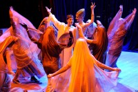 Chor, Andreas Theobald, Lina Hoffmann Lilian Szokody